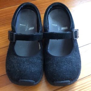 Merrell wool shoes